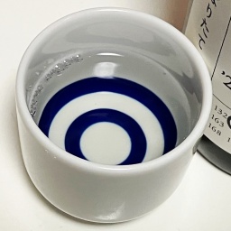荷札酒「黄水仙」の色