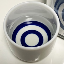 雪の茅舎（純米吟醸）美酒の設計（生）の色